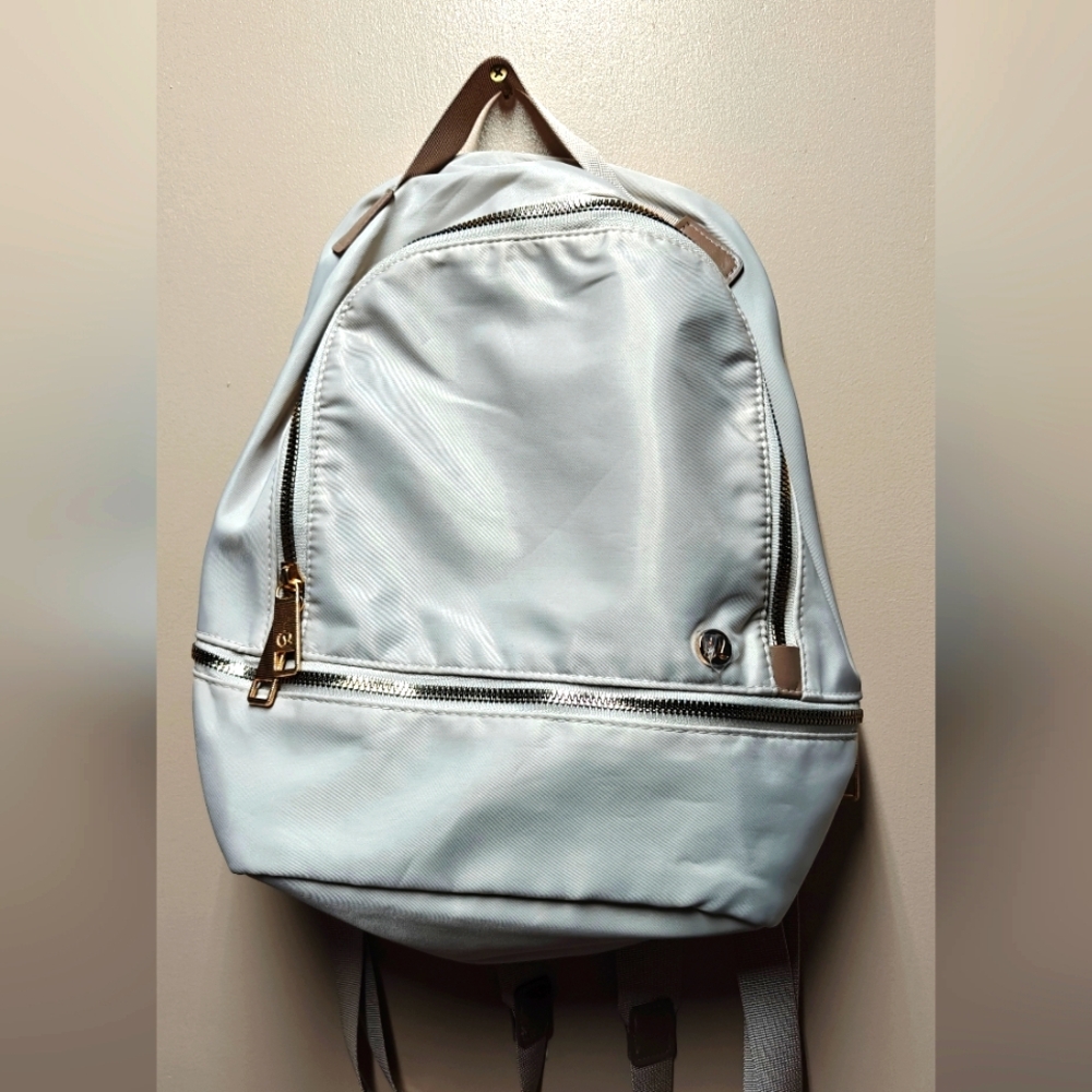 Lululemon backpack